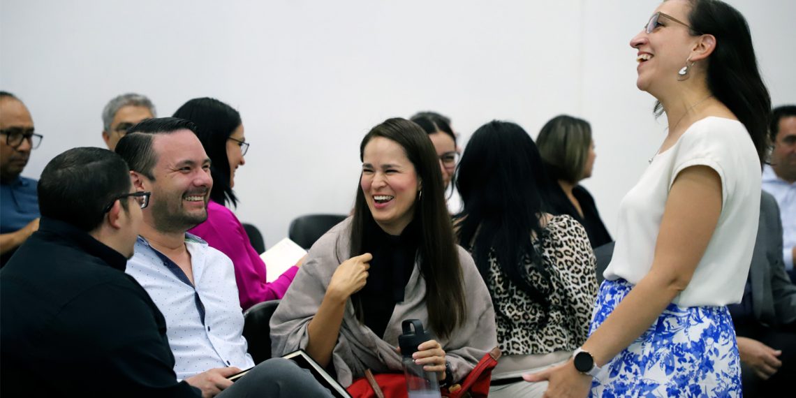 Directivos se capacitan en análisis y toma de decisiones estratégicas