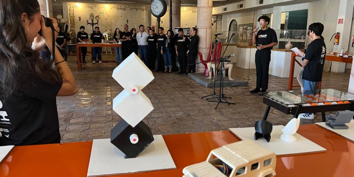 La UACJ celebró 25 años de la Licenciatura en Diseño Industrial