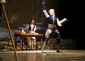 Éxito total en presentación de Ballet Clásico UACJ