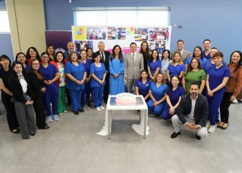 Conmemoran el décimo aniversario del Centro de Lenguaje y Aprendizaje 