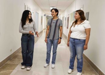 De la UACJ a Taiwán, cuatro estudiantes del IIT viajarán a formarse en semiconductores