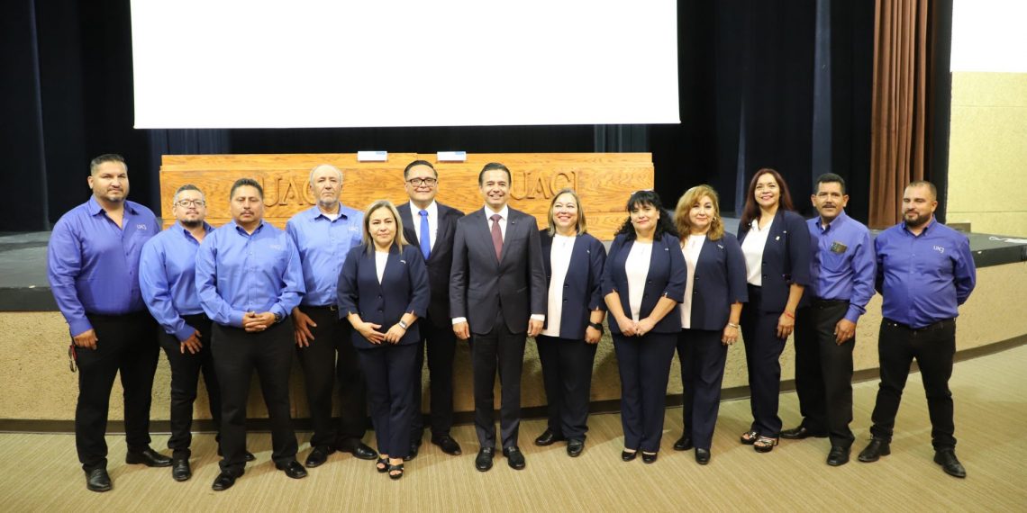 Rinde protesta comité electo STAUACJ