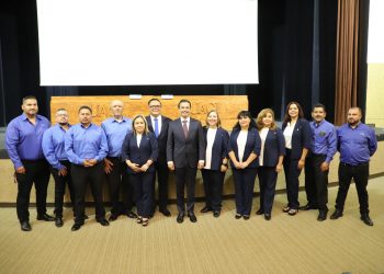 Rinde protesta comité electo STAUACJ