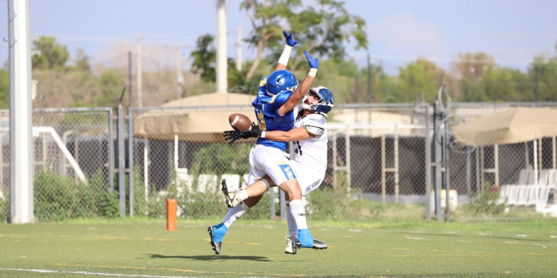 Superan Indios en serie extra a los Lobos Rojos de la Universidad Estatal de Arkansas, campus Querétaro