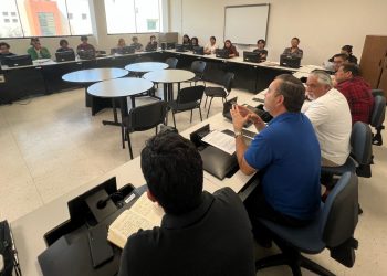 Estudiantes de la UACJ y autoridades dan seguimiento a demandas de transporte