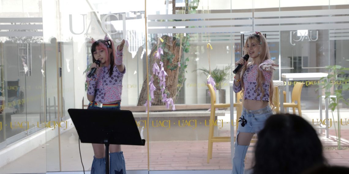 Entre cantos y emociones realizan recital de música