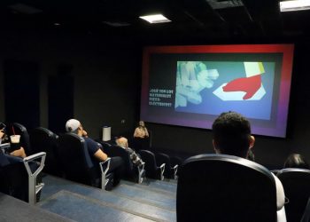 La UACJ comparte conocimiento y curiosidad científica en La Rodadora