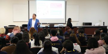 Capacitan a nuevos mentores para programa Peraj