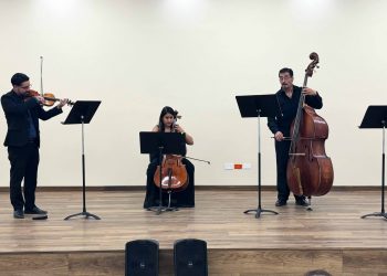 Festejo musical en honor a la UACJ: el Ensamble Clásico de Cuerdas deleita al público con un programa de cámara