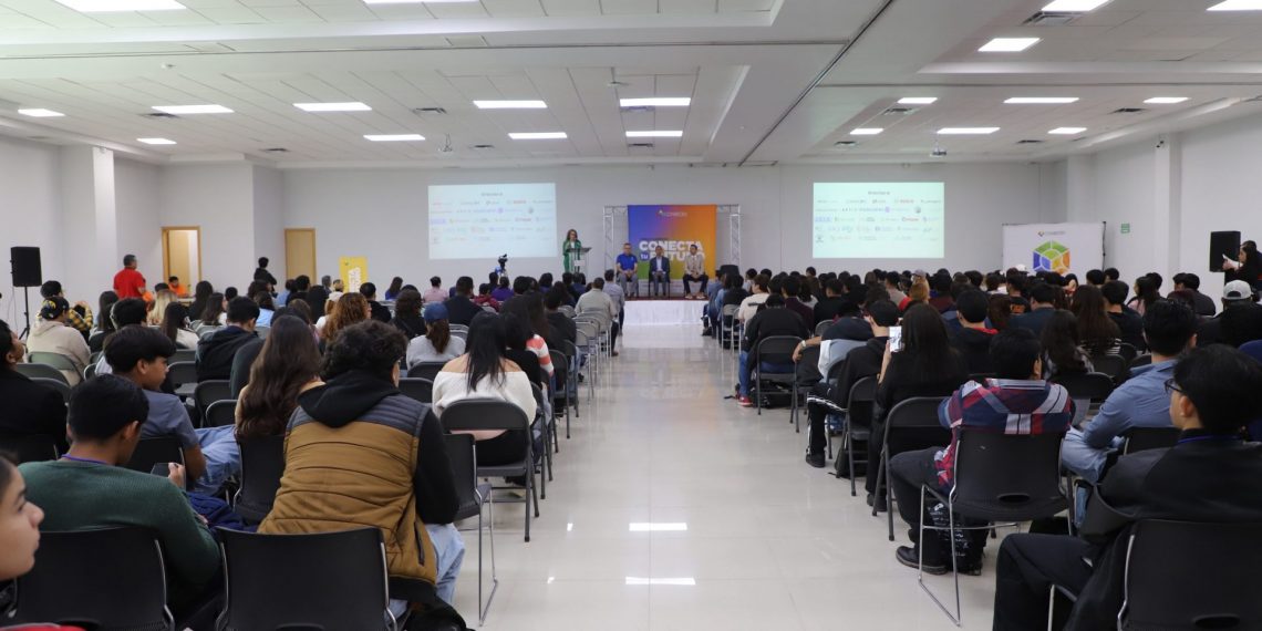 La UACJ, protagonista en el Foro CONREDES 2025