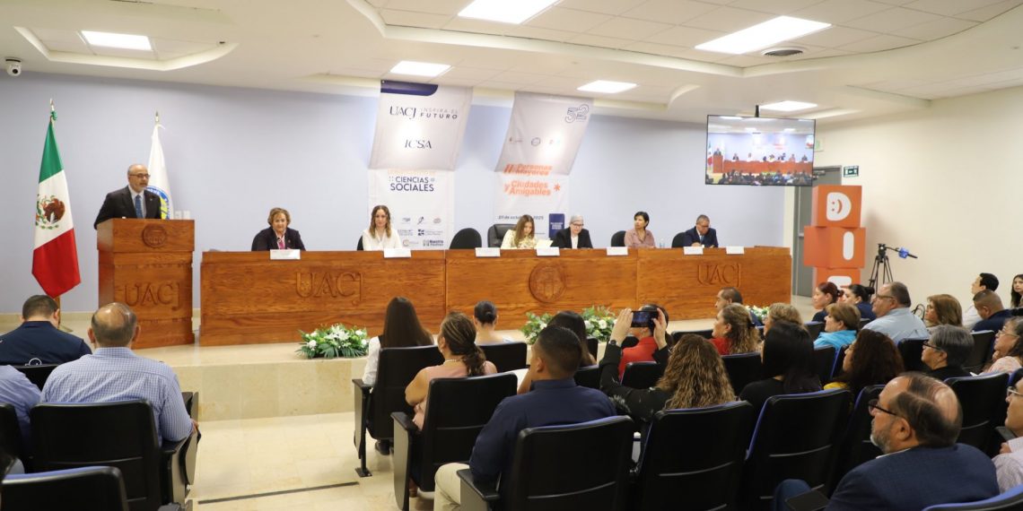 Realizan la segunda edición del foro sobre ciudades amigables con adultos mayores en el ICSA
