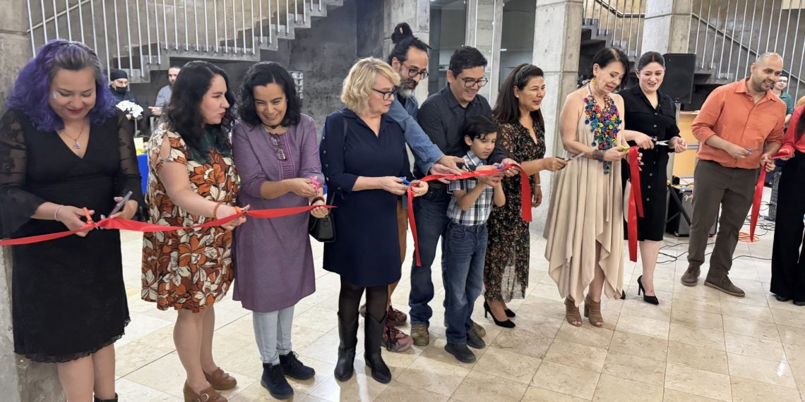 El arte que une: maestros de Bellas Artes exponen su talento en el Festival Cultural de Otoño 2025