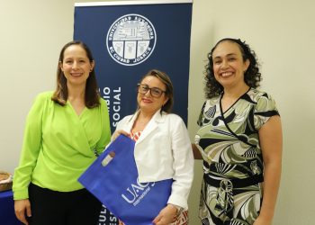 La UACJ da la bienvenida a invitada de la Universidad la Gran Colombia 