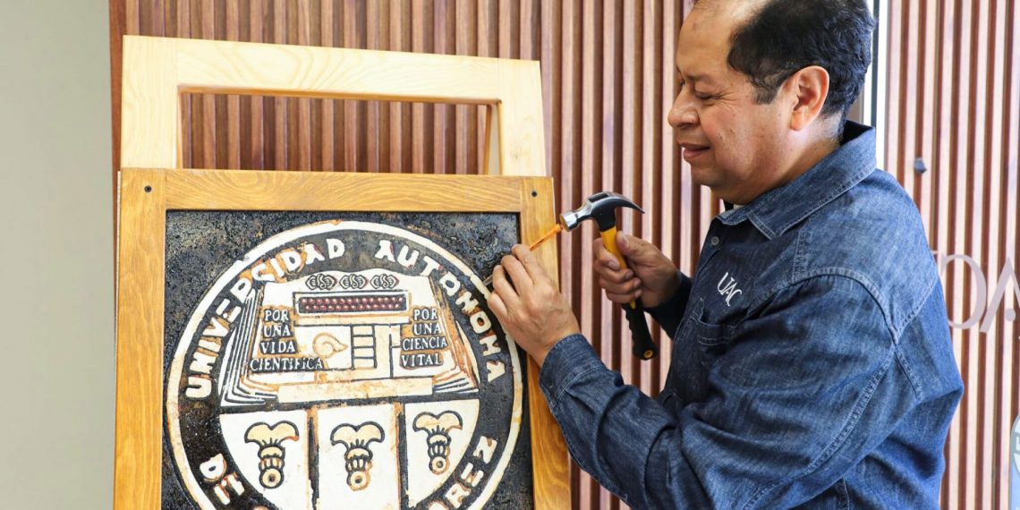 Nuestros Íconos Universitarios: el arte que da rostro y alma a la comunidad UACJ