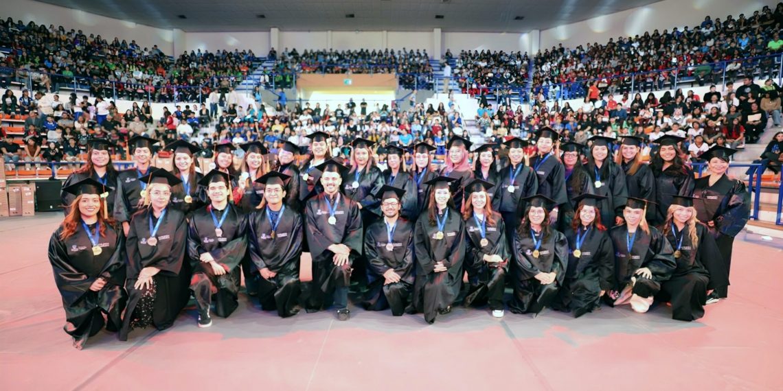 Generación de Excelencia 2025: celebran a alumnos destacados  