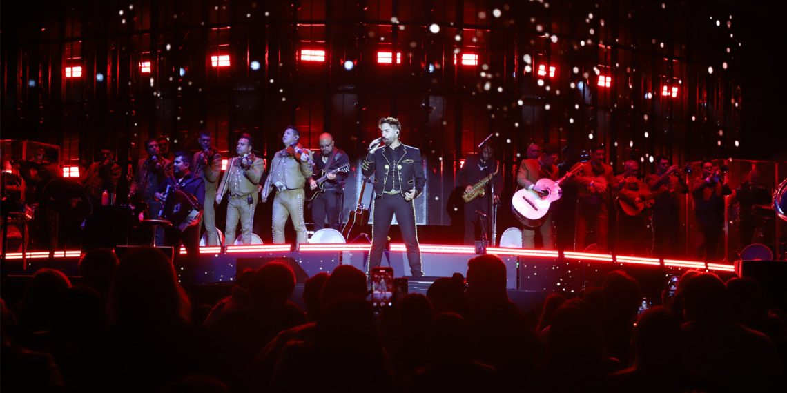 Una noche, un canto, una historia: celebramos 52 años juntos