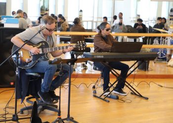 Comunidad UACJ disfruta de taller de Jazz