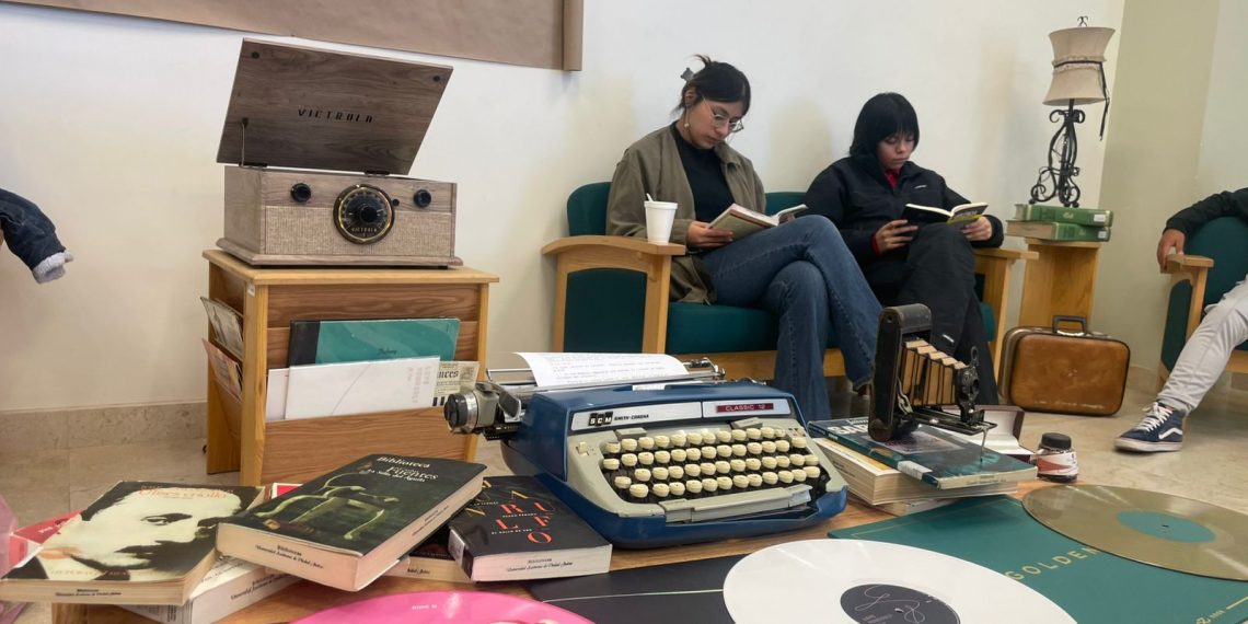 Celebran Día Nacional del Libro en Campus Ciudad Universitaria 