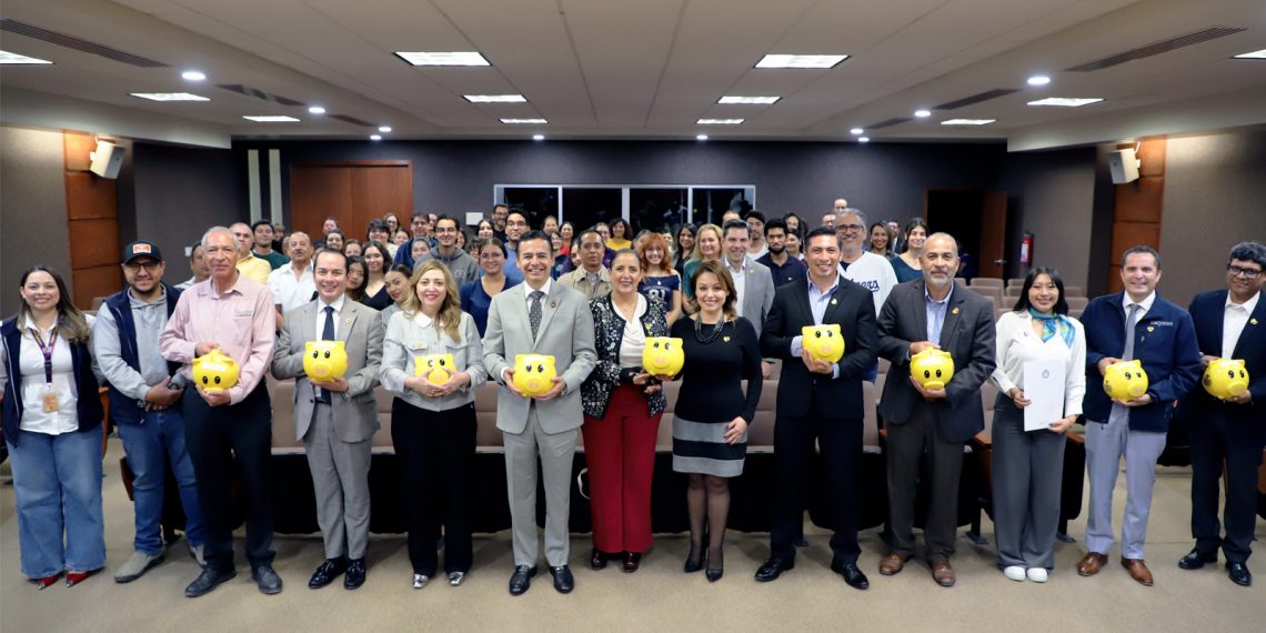 Estudiantes UACJ se suman, de corazón, a la causa Teletón