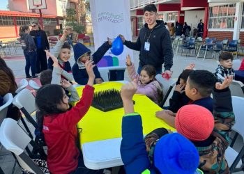 Investigadores de la UACJ acercan la ciencia a nuevas vocaciones