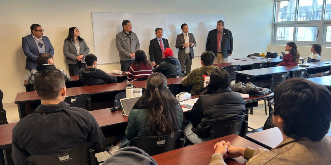 Reciben alumnos del IIT un nuevo semestre y grandes sueños
