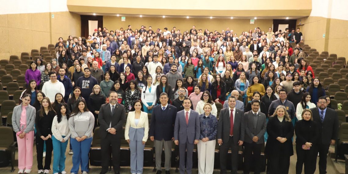 Promueve la UACJ avances en la formación odontológica con su Primera Jornada Científica por el Día del Odontólogo