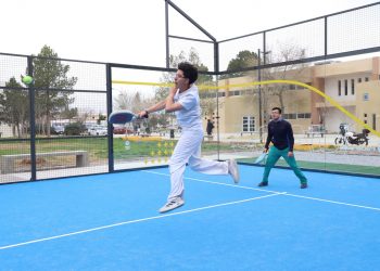 Éxito rotundo el primer torneo de pádel del ICB; jornada de deporte y compañerismo