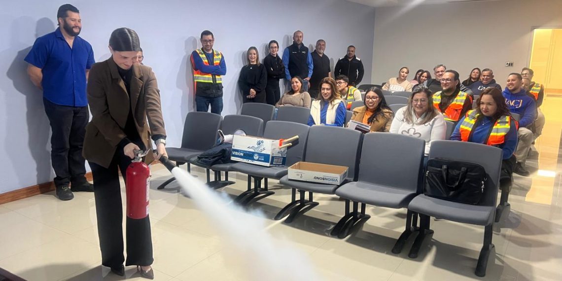 UACJ imparte a sus empleados el Curso de Protocolo de Seguridad e Higiene – Simulacro 2026