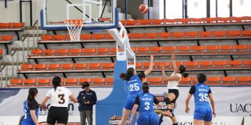 Un duelo entre Leonas y Borregas