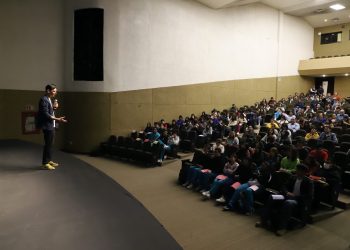 Contruyendo alumnos con liderazgo