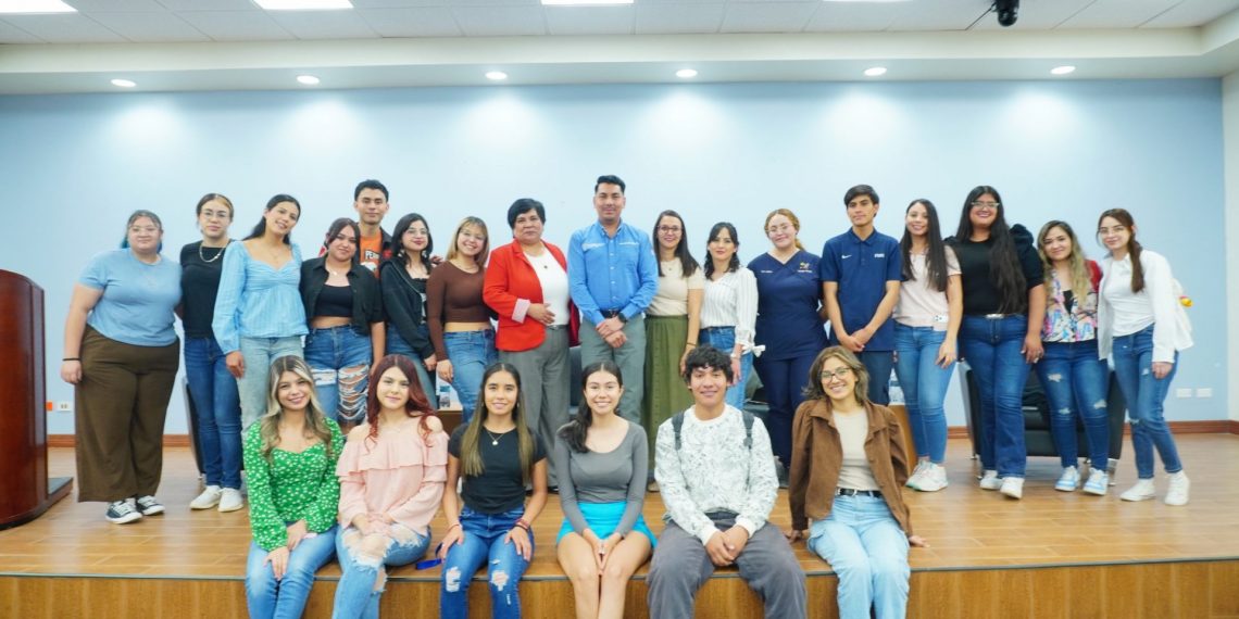 Inspiran con su trayecto profesional