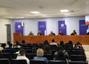 Exigen hombres repensar la masculinidad para una transformación social genuina