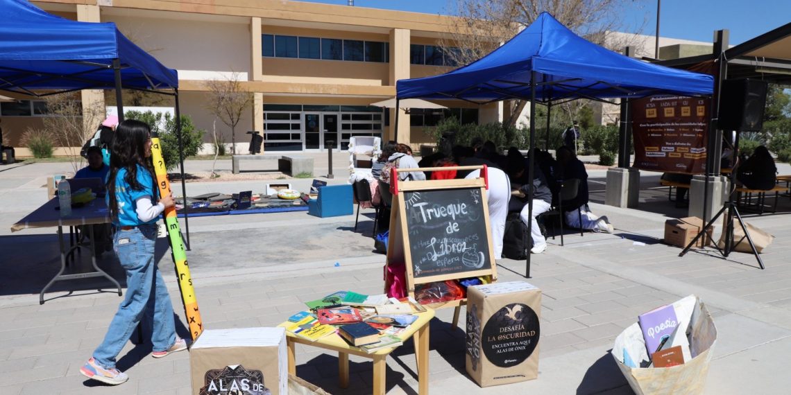 UACJ lleva “Oasis de libros” a sus campus para relajar a futuros profesionistas