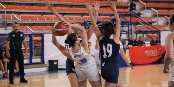 Pumas y lobas se enfrentan en la duela en el día 3 Campeonato Nacional ABE