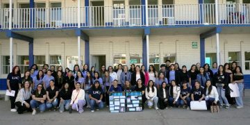 Universitarios promueven la poesía