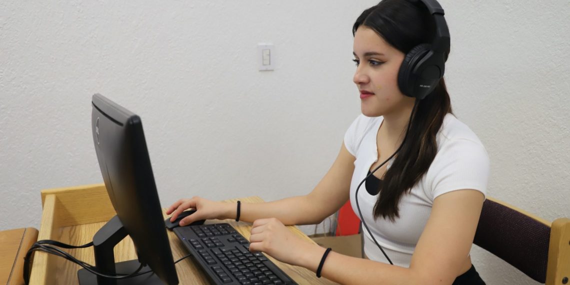 Reinauguran Audioteca en la Biblioteca Central Carlos Montemayor: el corazón del saber UACJ