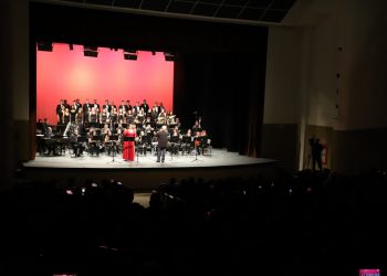 La ópera y la banda se unen para cerrar una celebración de dos décadas de música en la UACJ