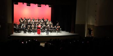 La ópera y la banda se unen para cerrar una celebración de dos décadas de música en la UACJ