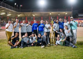 Obtiene la UACJ campeonato de sóftbol estudiantil