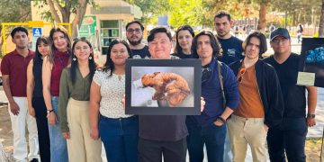 Entre dilemas y miradas: estudiantes de Biomédica convierten la fotografía en un debate sobre la vida