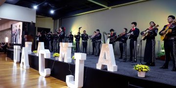 UACJ reconoce a sus madres universitarias