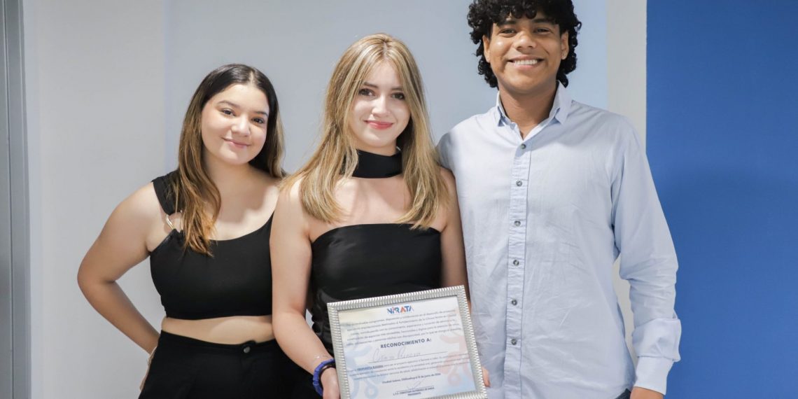 Estudiantes de arquitectura construyen lazos con asociaciones civiles
