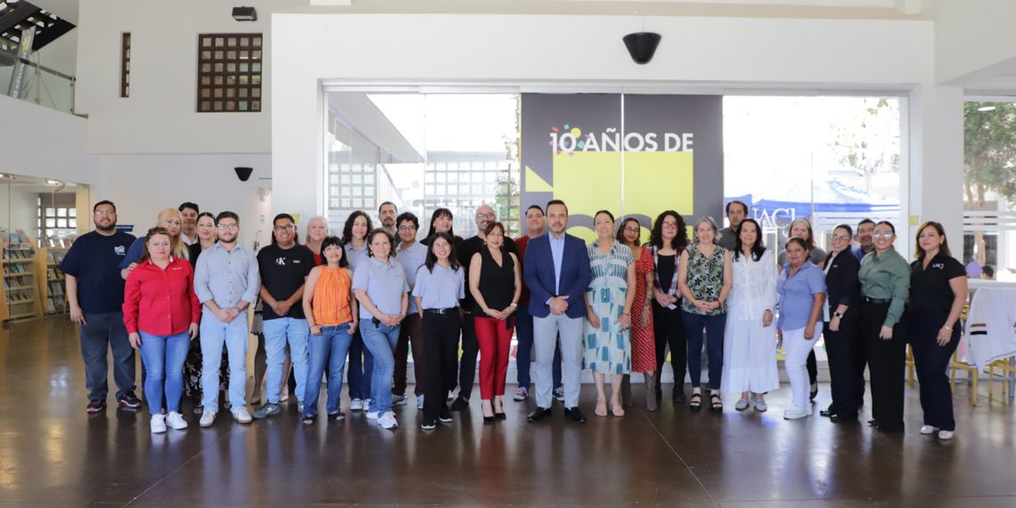 Regresan actividades administrativas a la UACJ tras el periodo vacacional de verano