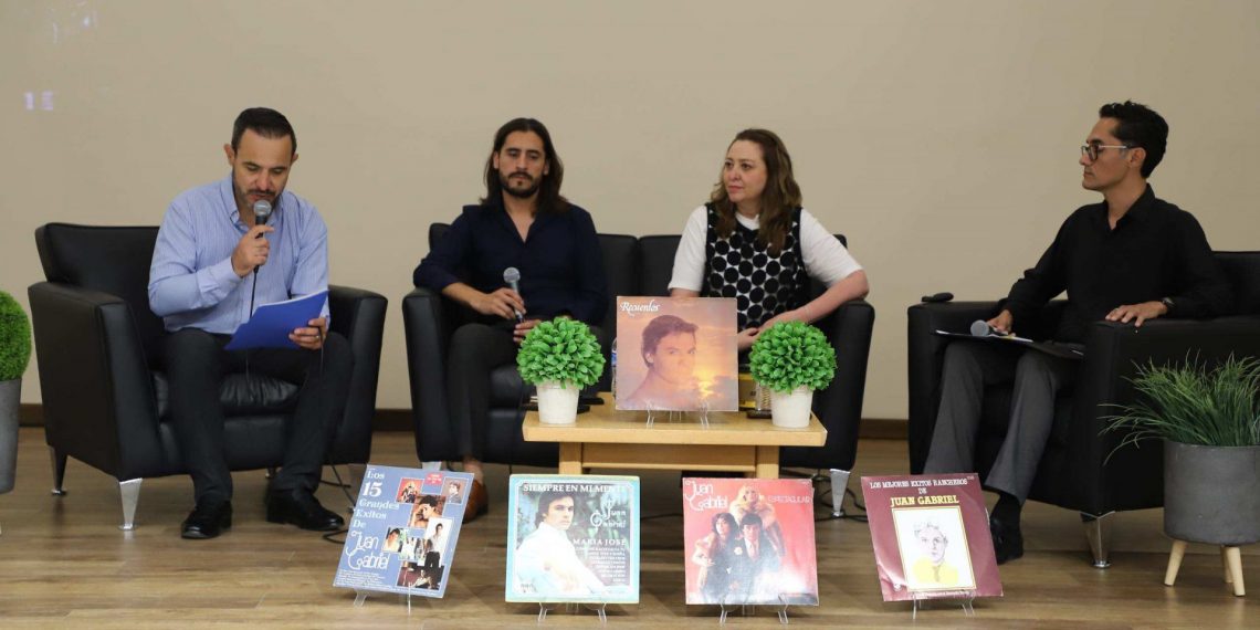 El cine también construyó al Juan Gabriel del pueblo