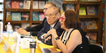 Presentan en la UACJ el libro Reformulación del derecho internacional privado mexicano
