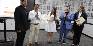 Recibe programa de Contaduría y Turismo donativo de licencias para el uso de softwares especializados 