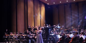 Juan Gabriel Sinfónico abre con una noche memorable los festejos por el 53 aniversario de la UACJ