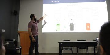 Refuerza UACJ cultura de prevención con manejo seguro de RPBI en el ICB