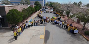 Visten de amarillo por la prevención del suicidio