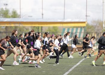 Ponen a prueba sus habilidades dentro del emparrillado